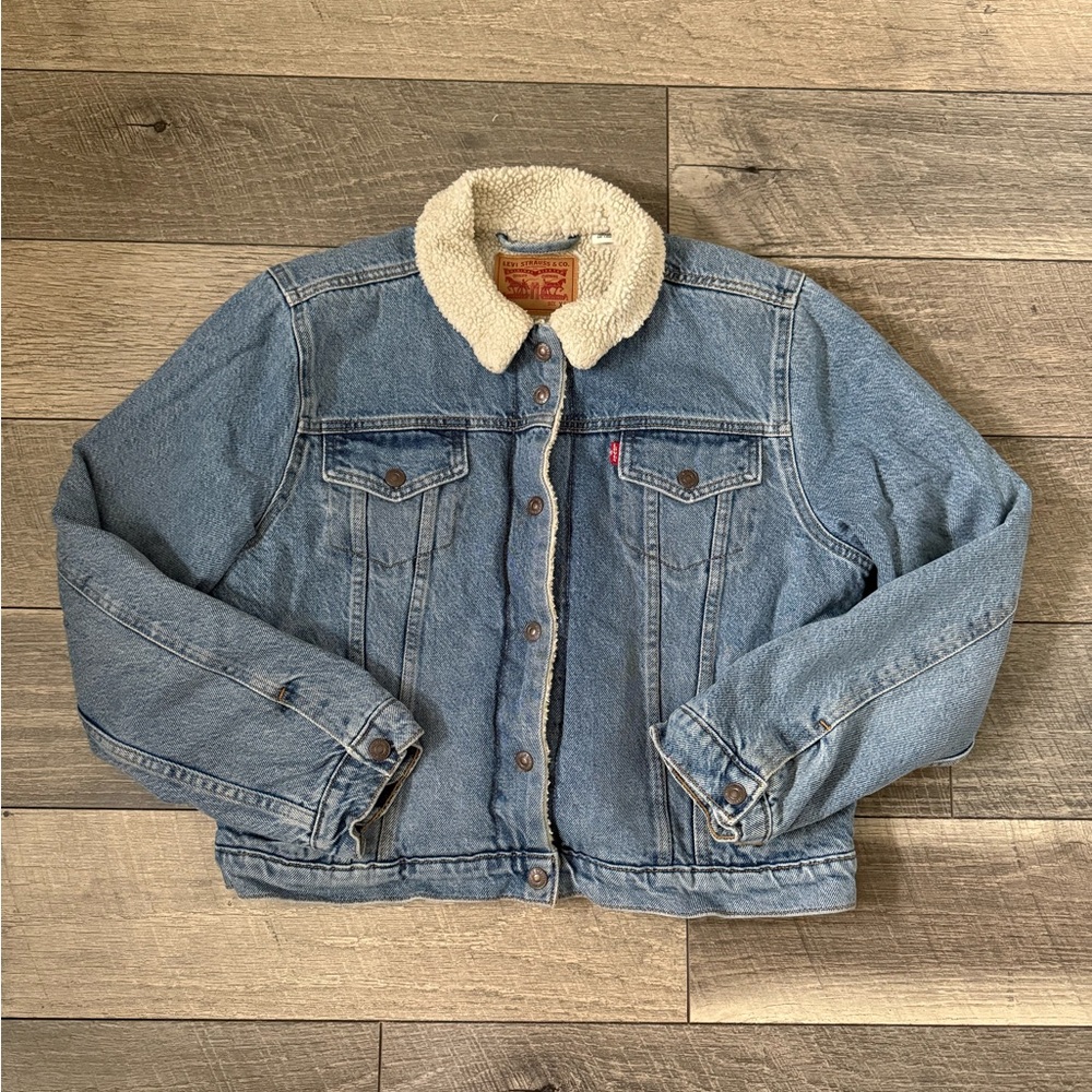 Levi's Denim Jacket with Sherpa Lining